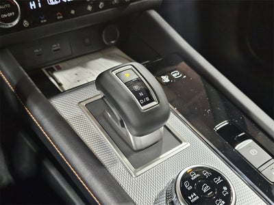 2025 Mitsubishi Outlander PHEV SEL