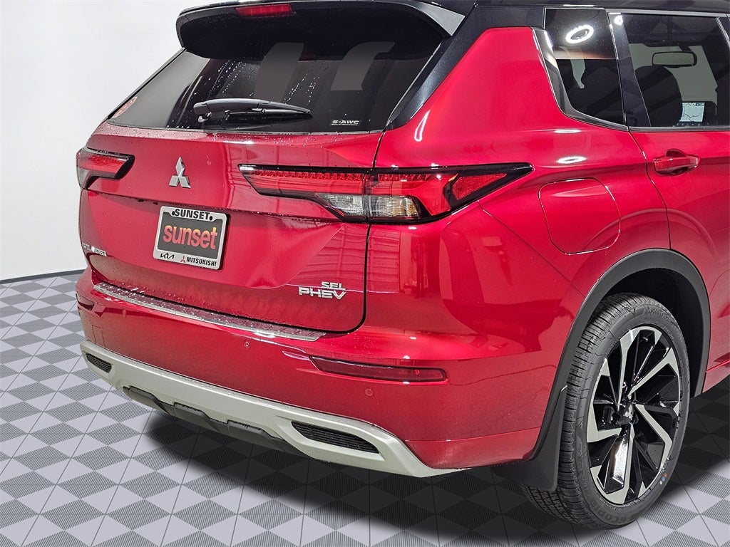 2025 Mitsubishi Outlander PHEV SEL