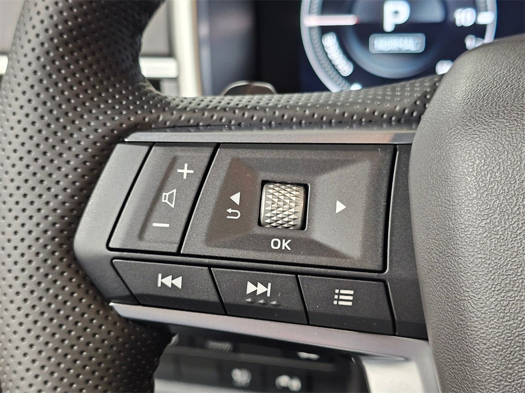 2025 Mitsubishi Outlander PHEV SEL