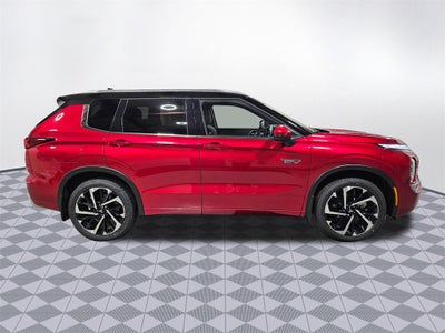 2025 Mitsubishi Outlander PHEV SEL