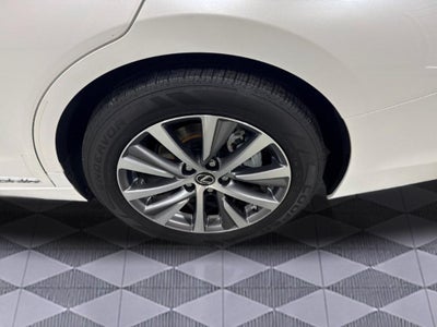 2019 Lexus ES 300h