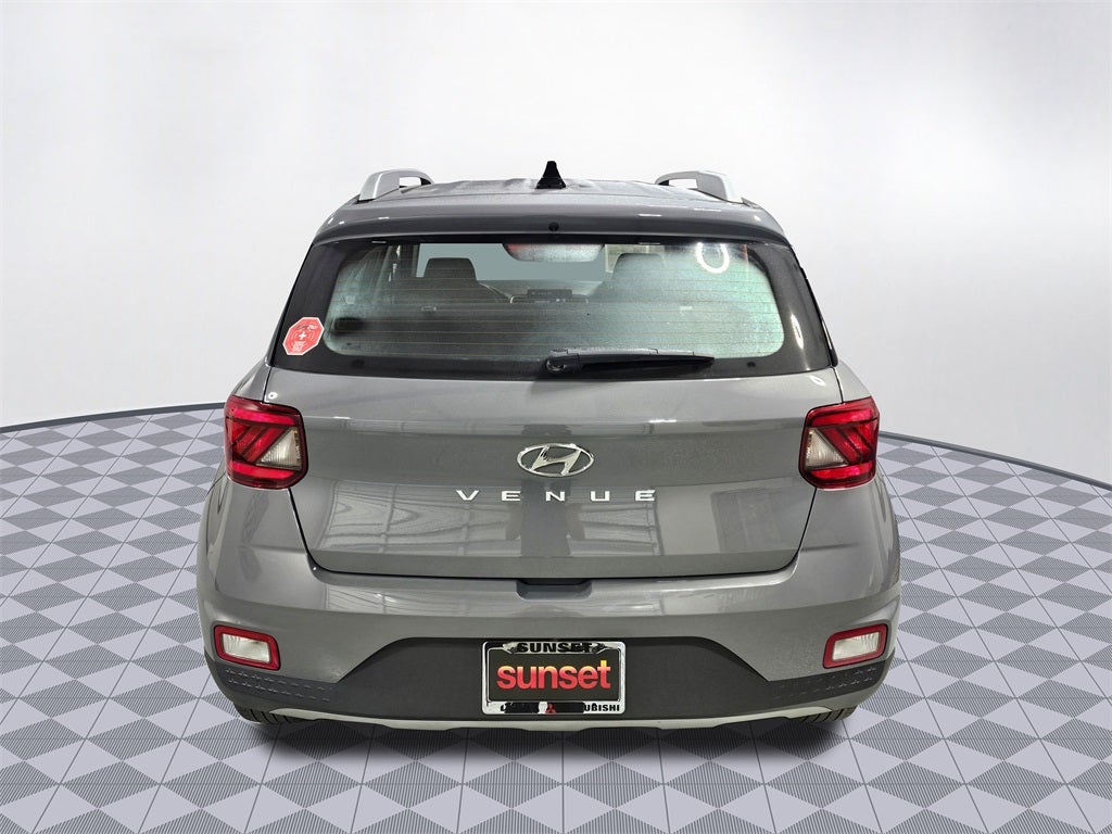 2022 Hyundai Venue SEL