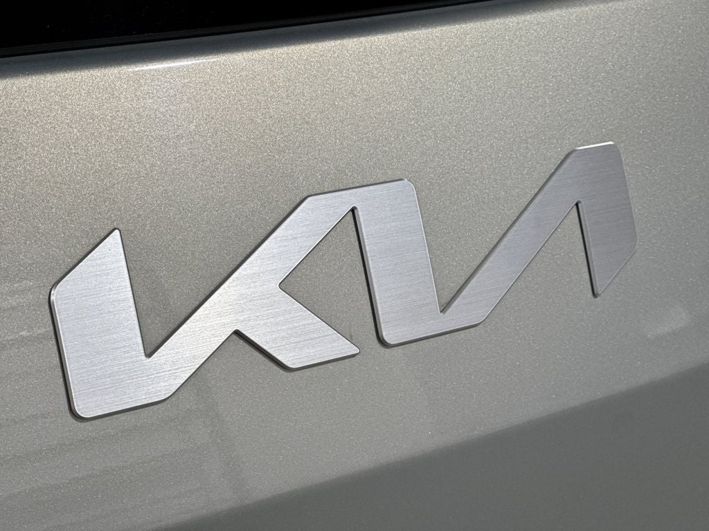 2024 Kia EV9 Land