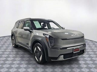 2024 Kia EV9 Wind