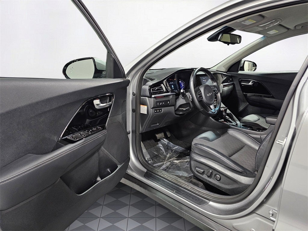 2022 Kia Niro Plug-In Hybrid EX