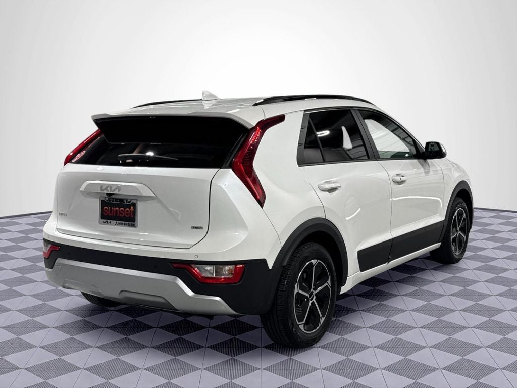 2023 Kia Niro EX