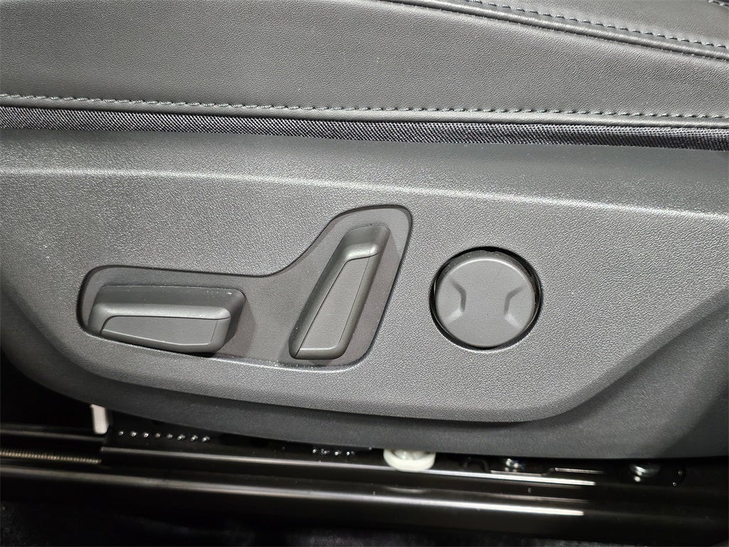 2024 Kia Niro EX Touring