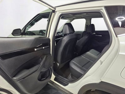 2023 Kia Seltos EX