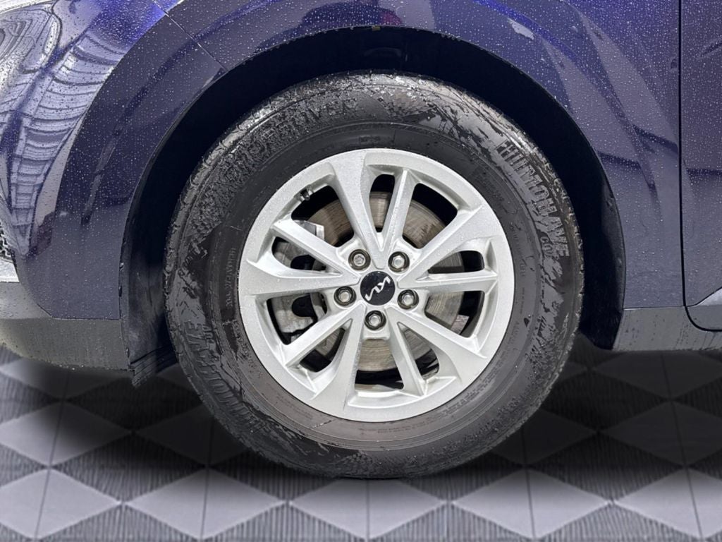 2022 Kia Carnival LXS
