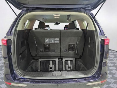 2022 Kia Carnival LX