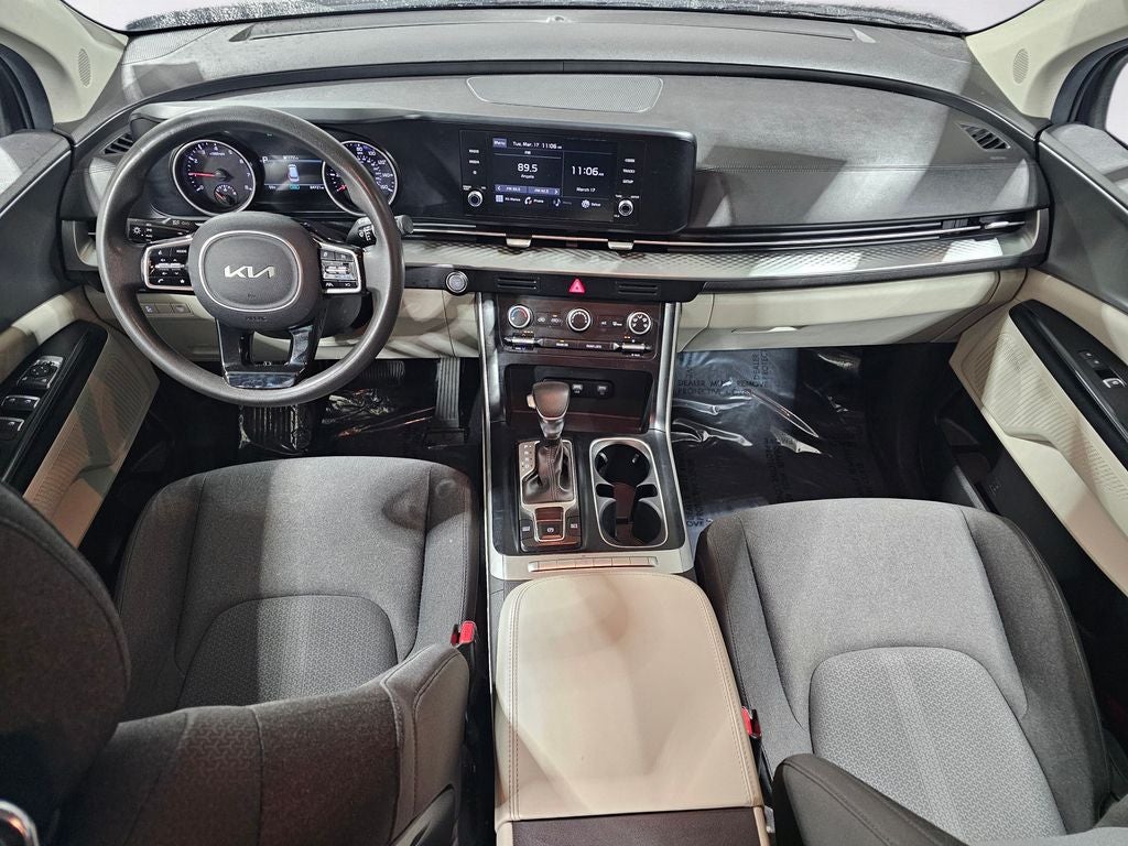 2022 Kia Carnival LX