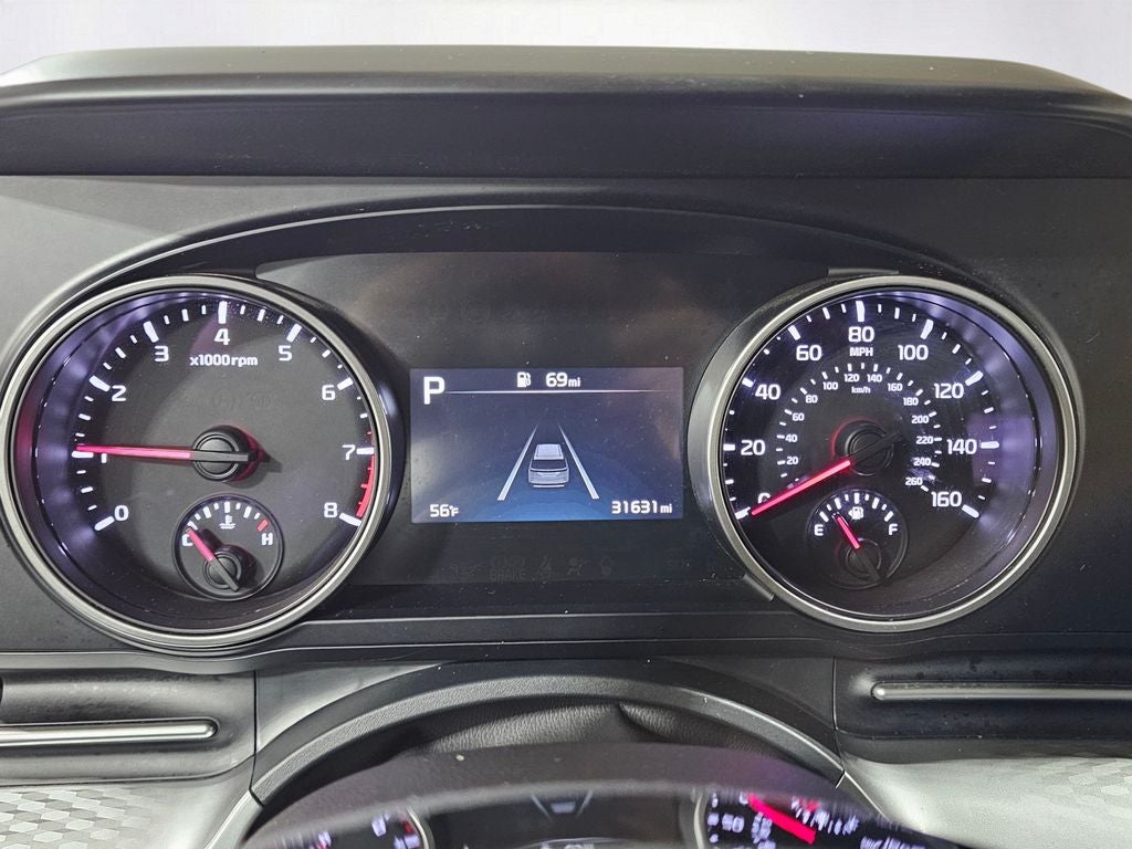 2024 Kia Carnival LX