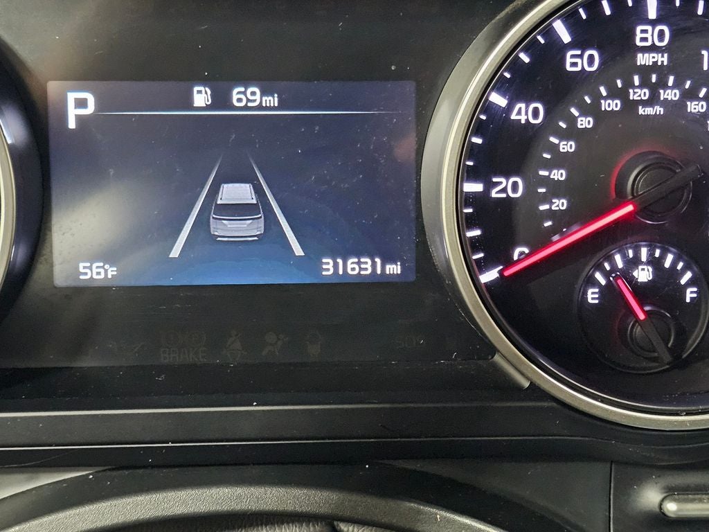 2024 Kia Carnival LX