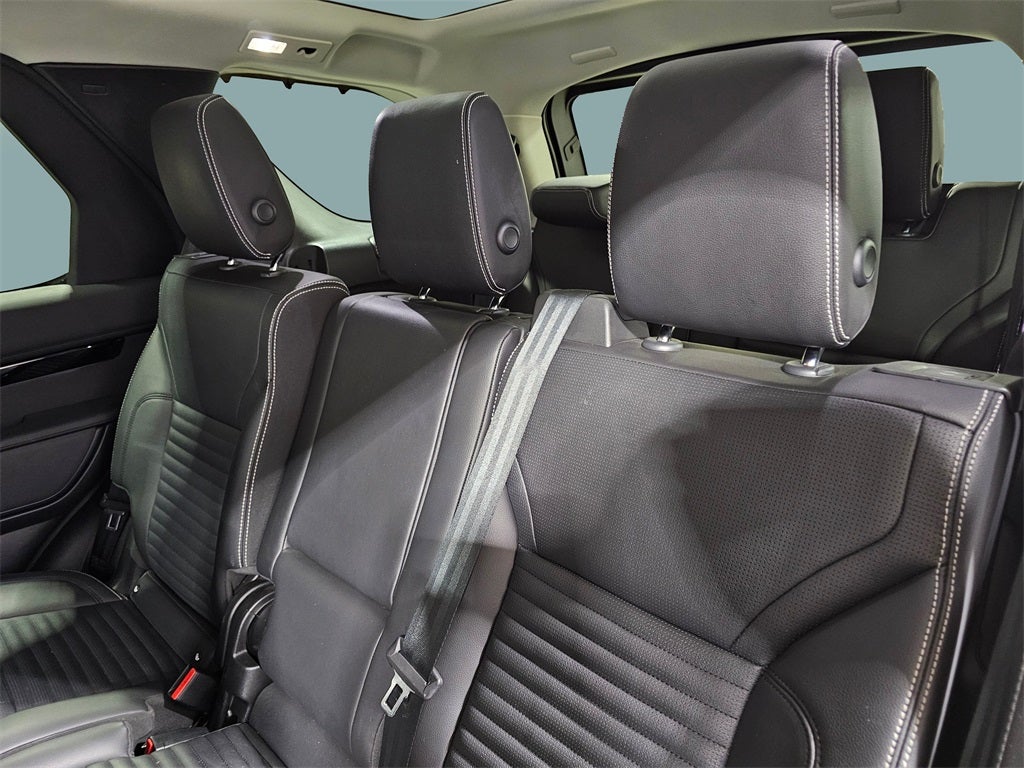 2024 Land Rover Discovery S