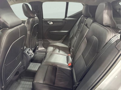 2022 Volvo XC40 T5 Inscription