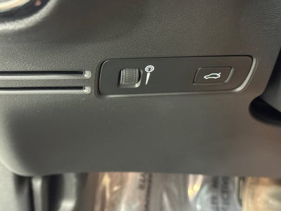 2022 Volvo XC40 T5 Inscription