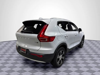 2022 Volvo XC40 T5 Inscription