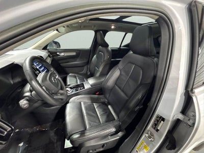 2022 Volvo XC40 T5 Inscription
